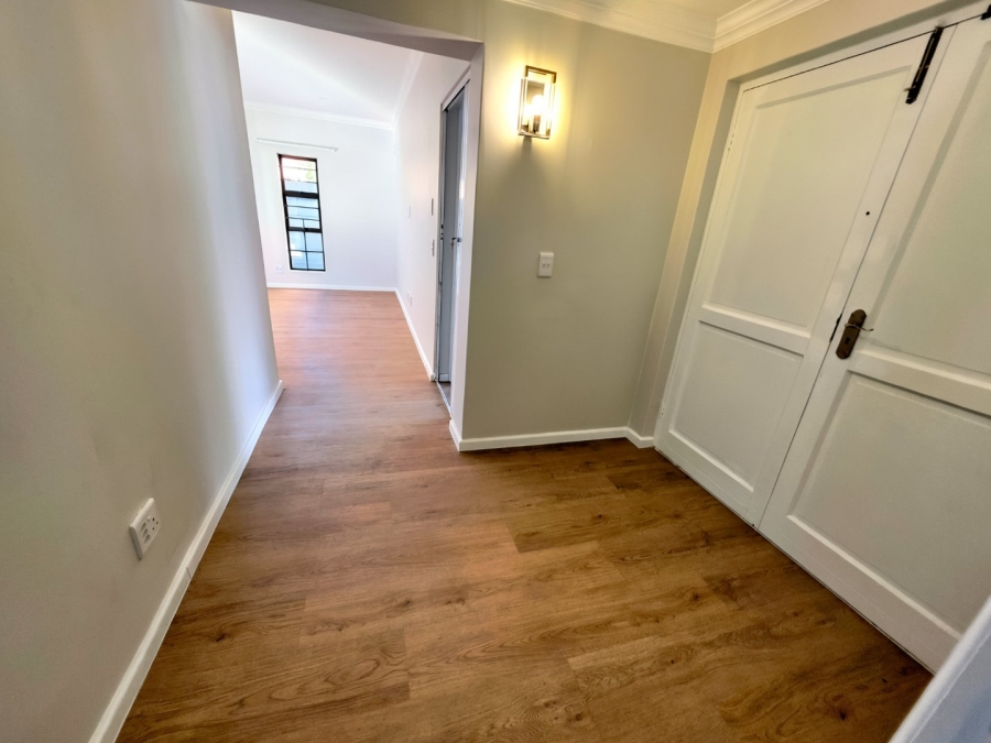 To Let 4 Bedroom Property for Rent in Parklands Western Cape